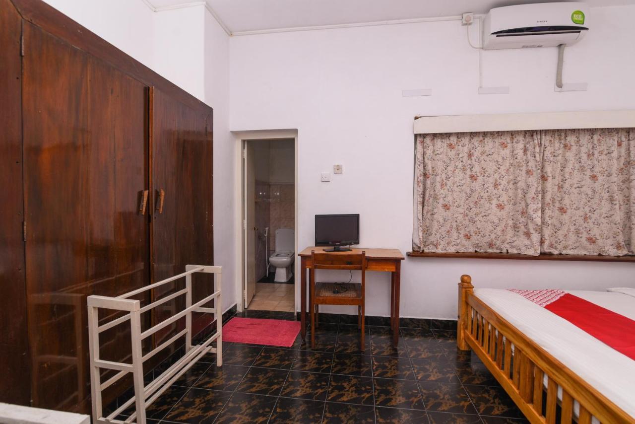 King Leisure Residence Канді Екстер'єр фото