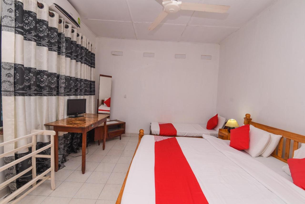 King Leisure Residence Канді Екстер'єр фото