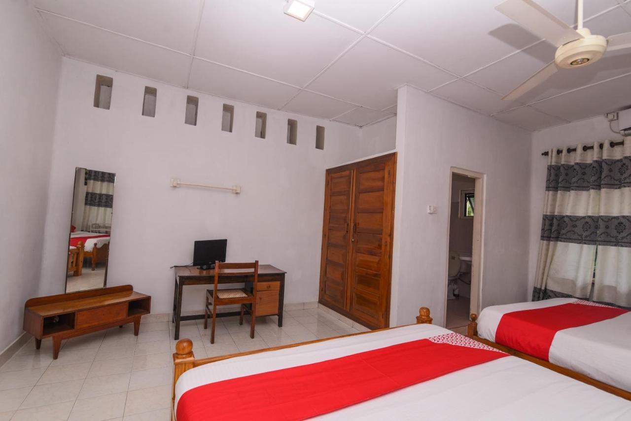 King Leisure Residence Канді Екстер'єр фото